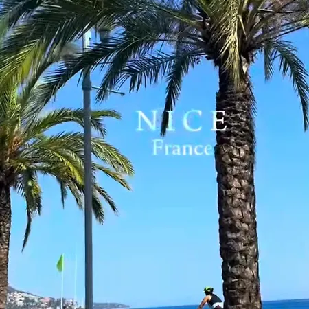 Contemporary With Sea View, Infinity Swimming Pool, Gym , Cinema Room,lift Nizza