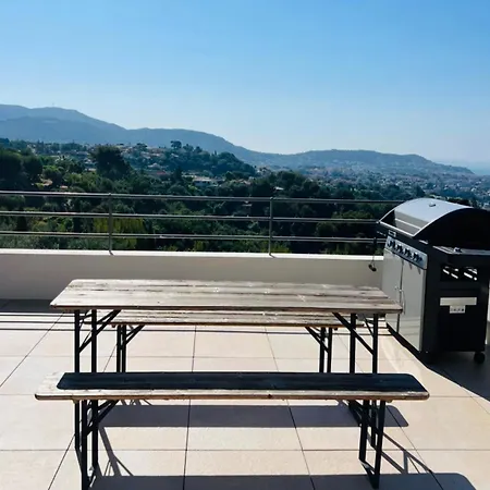 Contemporary With Sea View, Infinity Swimming Pool, Gym , Cinema Room,lift Villa Nizza